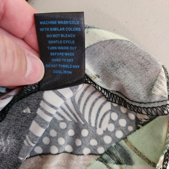 Snap Striking Multi-colored Artsy Design Maxi Dress, sz S - Picture 6 of 7